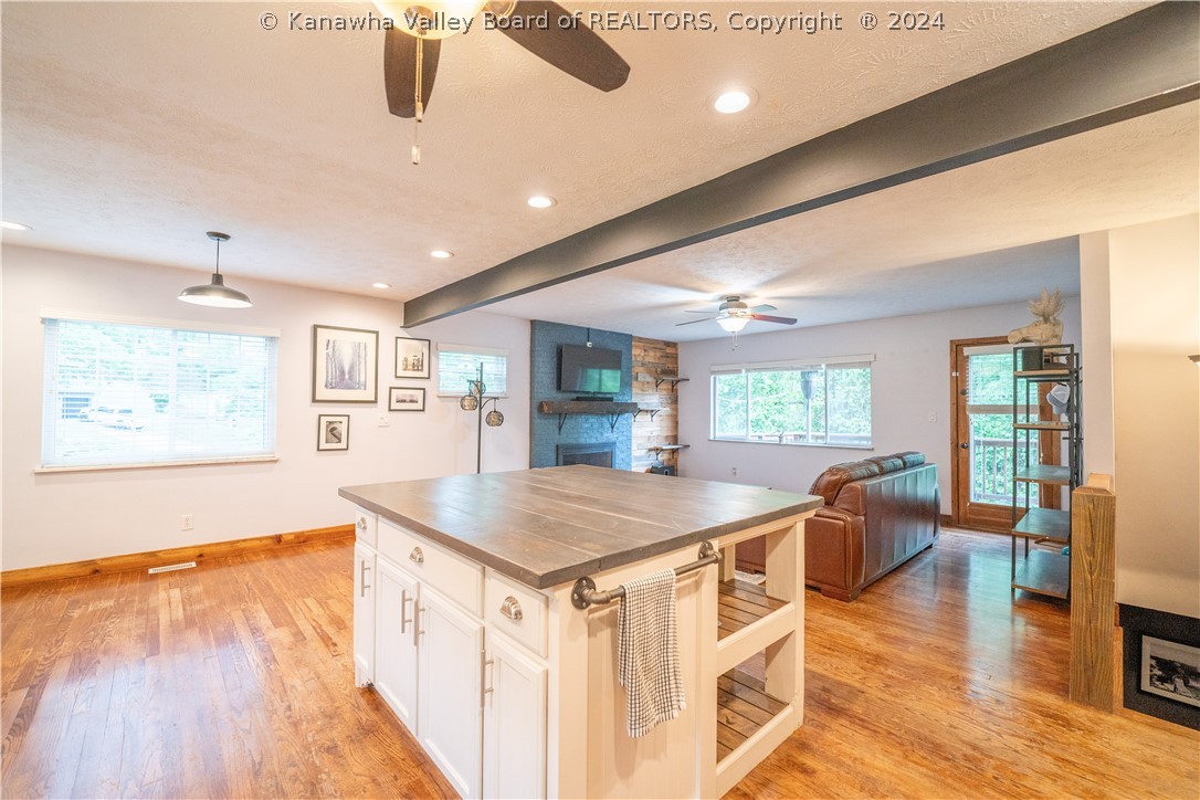 1718 Smith Road Charleston, WV 25314 - Photo 10 of 38 Gallery Image 10