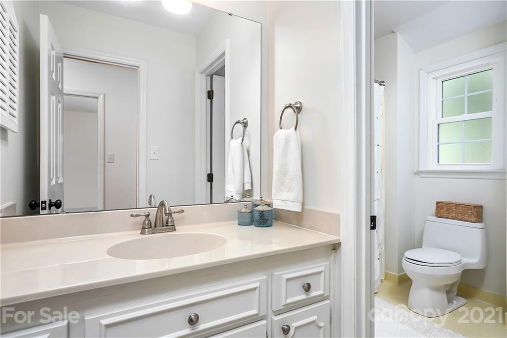 5356 Hillingdon Road Charlotte, NC 28226 - Photo 22 of 28 Gallery Image 22
