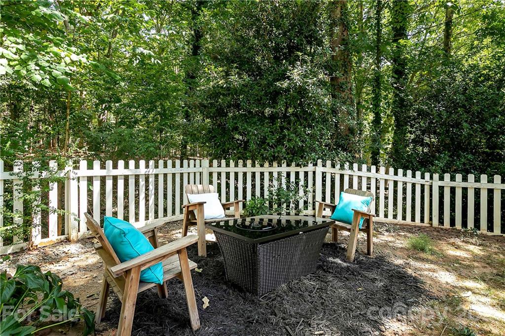 5356 Hillingdon Road Charlotte, NC 28226 - Photo 26 of 28 Gallery Image 26