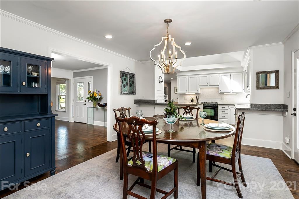 5356 Hillingdon Road Charlotte, NC 28226 - Photo 8 of 28 Gallery Image 8
