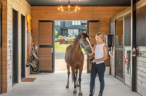 $9,995,000 | 475 Happy Trail, Dripping Springs, TX 78620