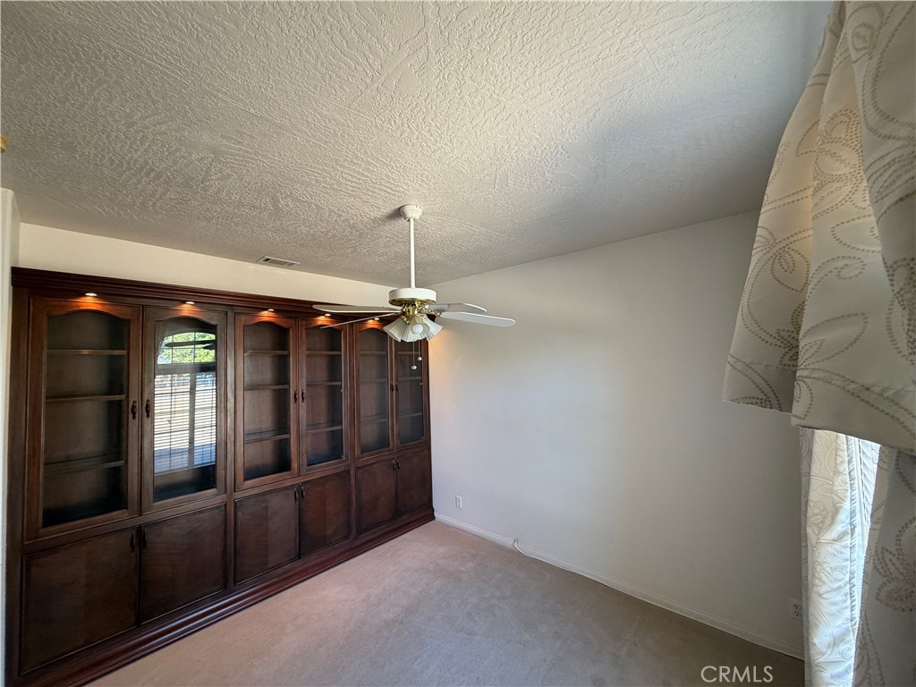 14125 Quinnault Road Apple Valley, CA 92307 - Photo 15 of 22 Bonus room