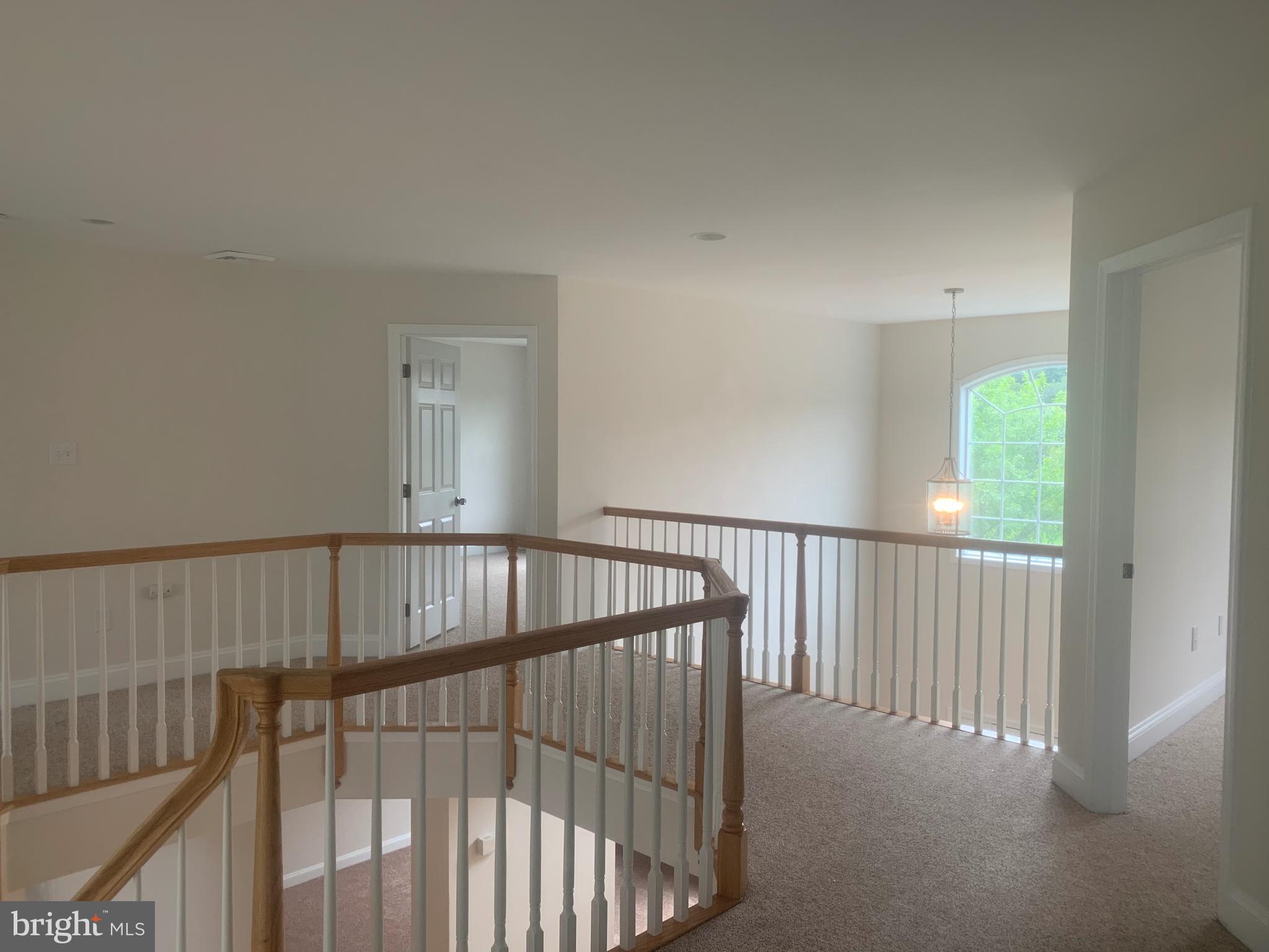 18 Springville Way Mount Laurel, NJ 08054 - Photo 18 of 42 UPSTAIRS HALL