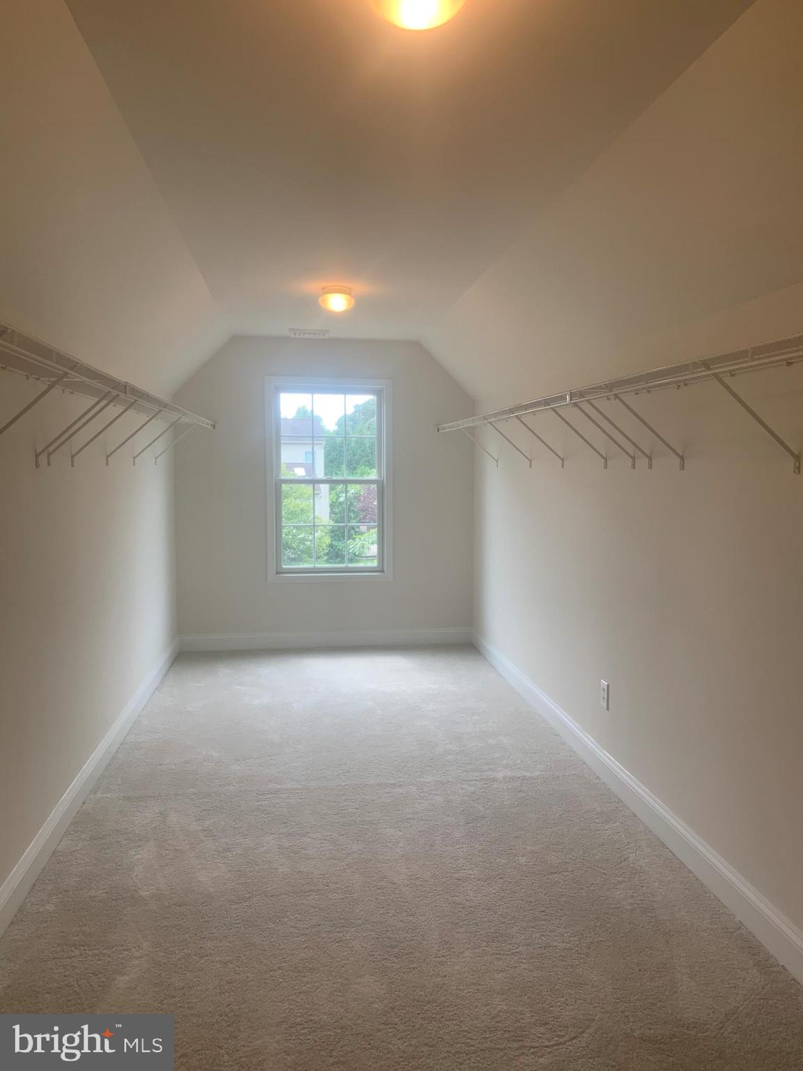 18 Springville Way Mount Laurel, NJ 08054 - Photo 26 of 42 MASTER WALK-IN CLOSET 2