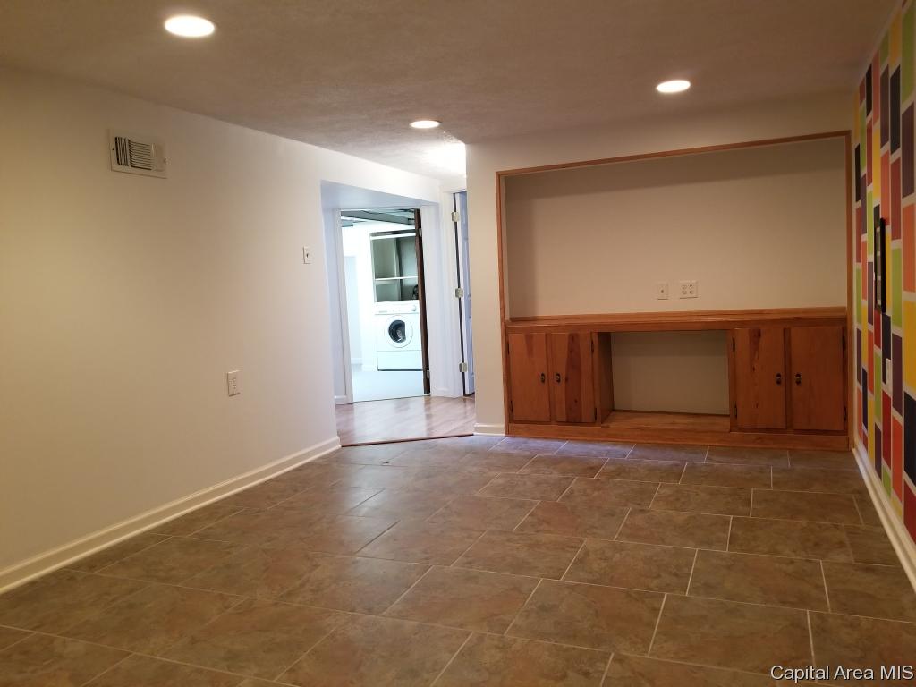 3200 Neptune Avenue Springfield, IL 62707 - Photo 20 of 22