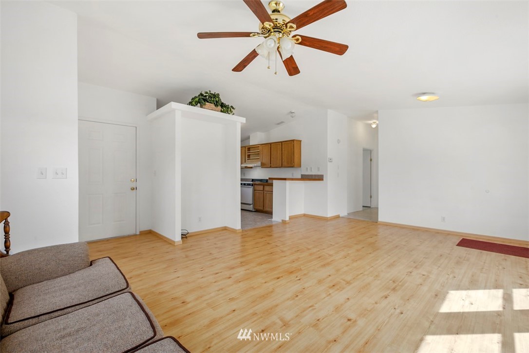 24804 Chase Road Sedro-Woolley, WA 98284 - Photo 4 of 15 Gallery Image 4