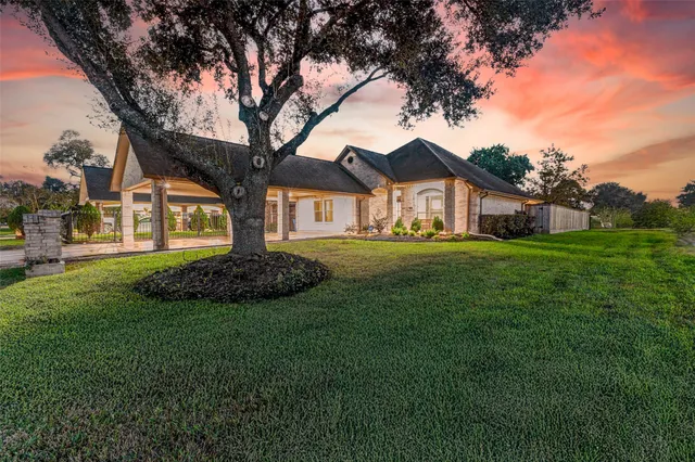 $2,800 | 402 Avenue H, South Houston, TX 77587