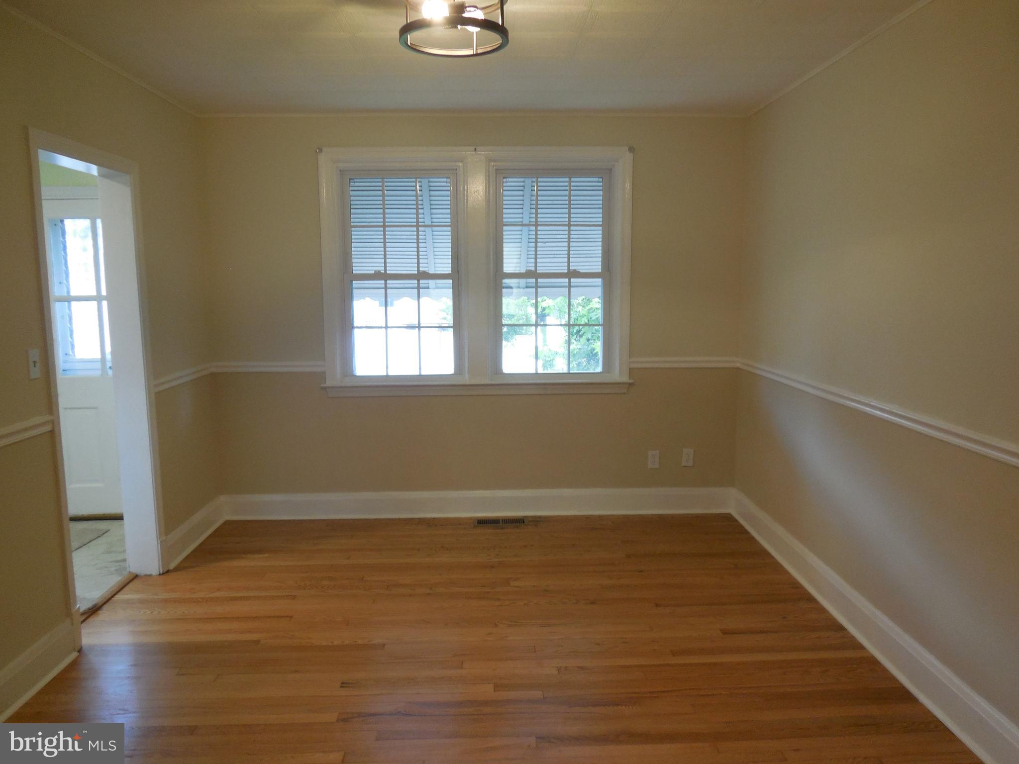 2444 Keyway Baltimore, MD 21222 - Photo 11 of 27