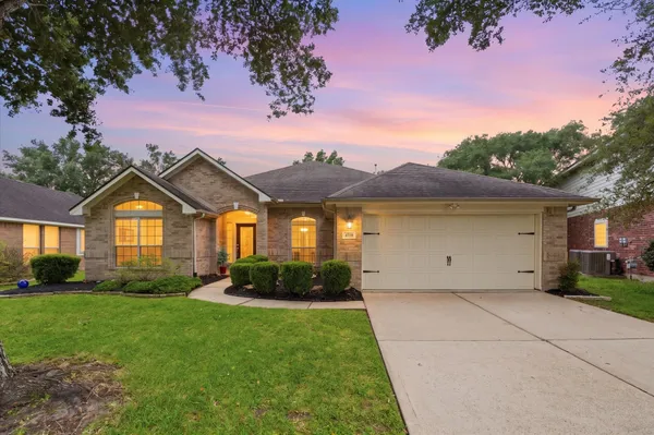 $385,000 | 4719 Waterhaven Lane, Houston, TX 77084
