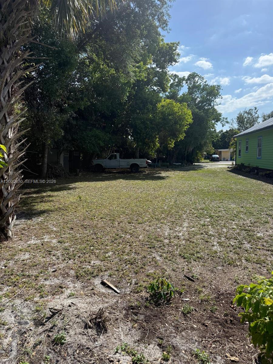397 Miramar Road Fort Myers, FL 33905 - Photo 7 of 8 Gallery Image 7