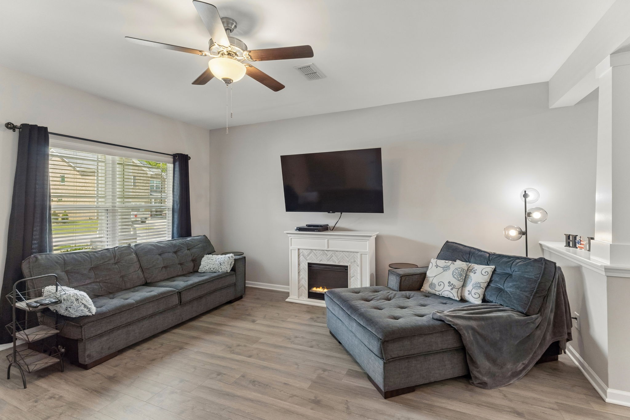 239 Thorpe Drive Spring Hill, TN 37174 - Photo 7 of 45