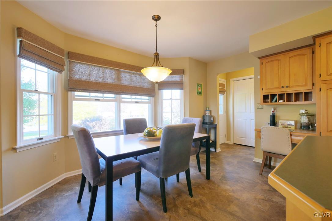 4270 Alder Road Bethlehem, PA 18020 - Photo 9 of 41 Gallery Image 9