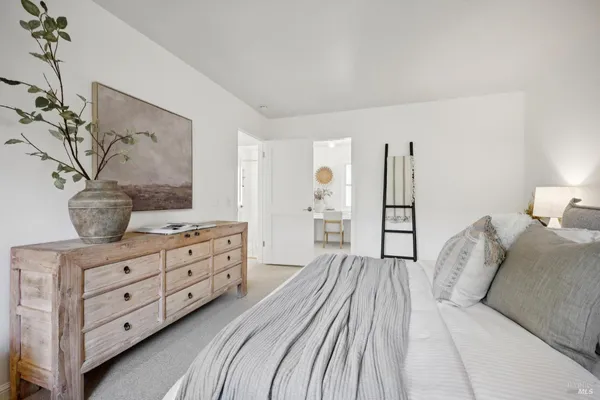 $948,000 | 5 Lower Via Casitas, Greenbrae, CA 94904