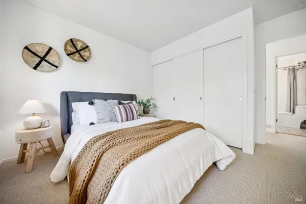 $948,000 | 5 Lower Via Casitas, Greenbrae, CA 94904