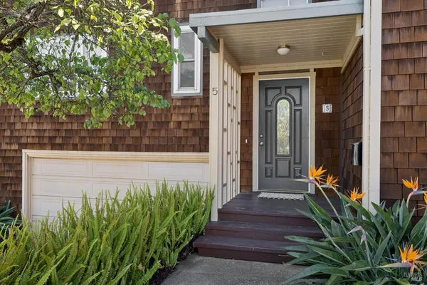 $948,000 | 5 Lower Via Casitas, Greenbrae, CA 94904