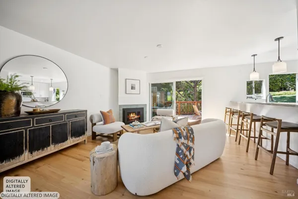 $948,000 | 5 Lower Via Casitas, Greenbrae, CA 94904