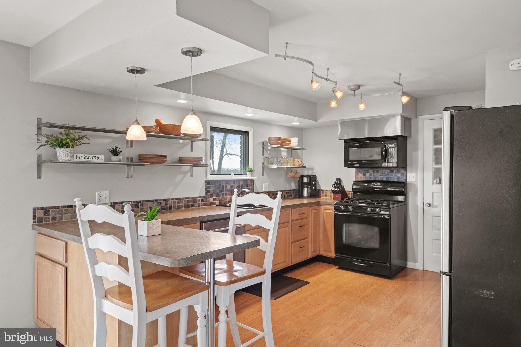 2860 Blackberry Road Dover, PA 17315 - Photo 14 of 56 Gallery Image 14