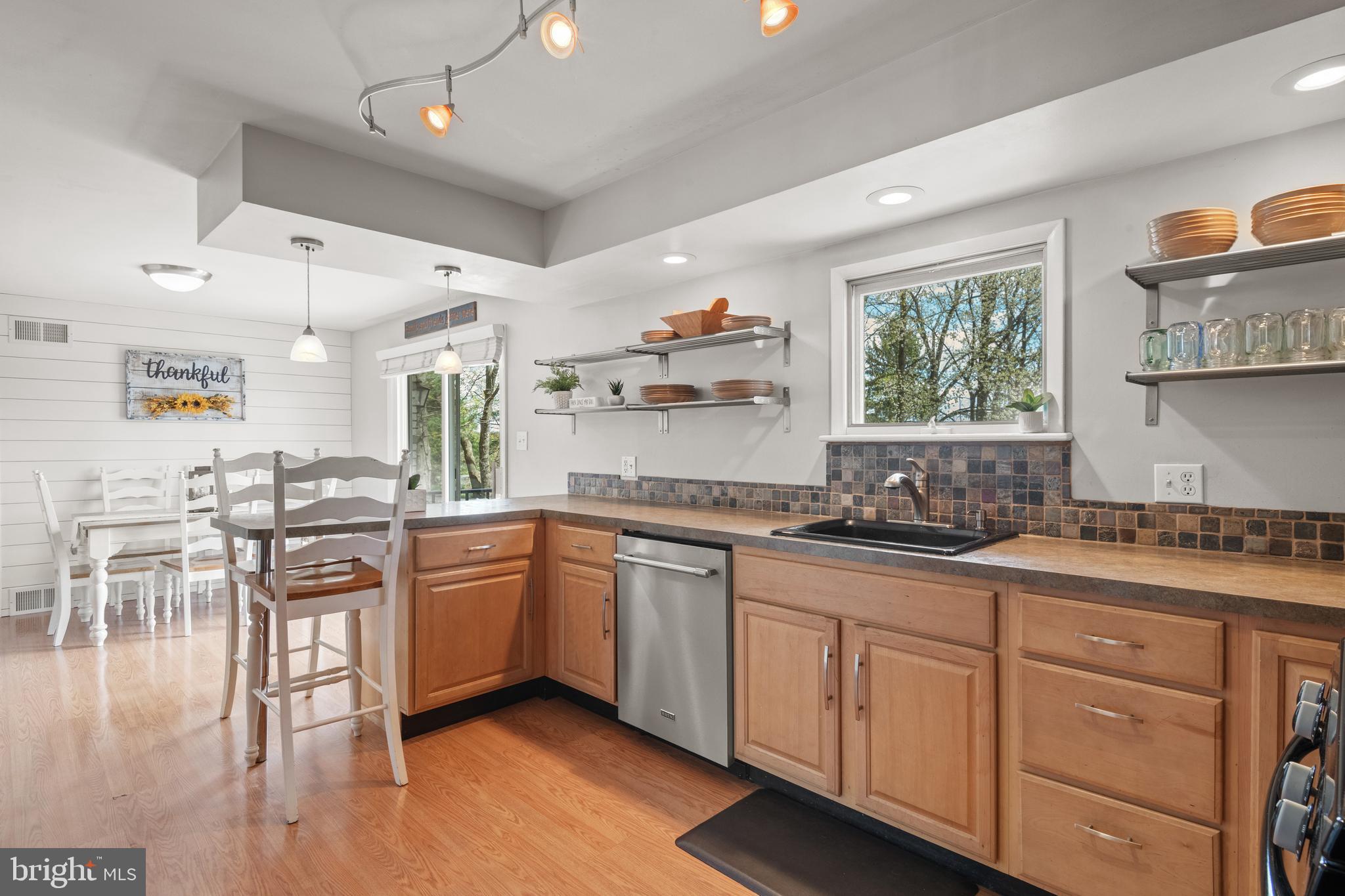 2860 Blackberry Road Dover, PA 17315 - Photo 16 of 56 Gallery Image 16