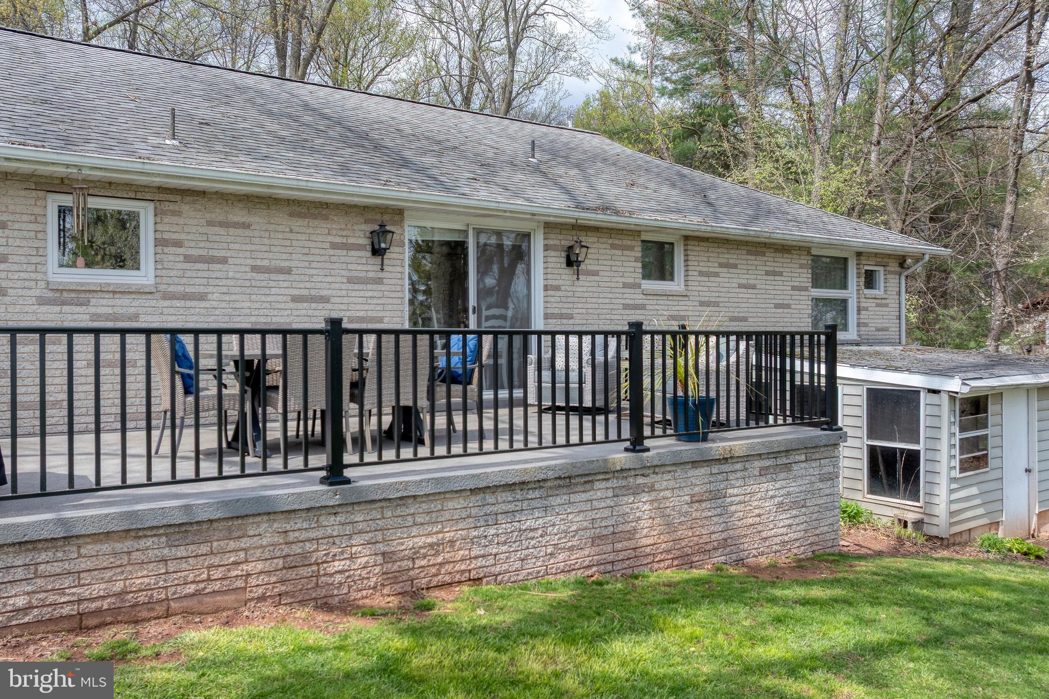 2860 Blackberry Road Dover, PA 17315 - Photo 39 of 56 Gallery Image 39