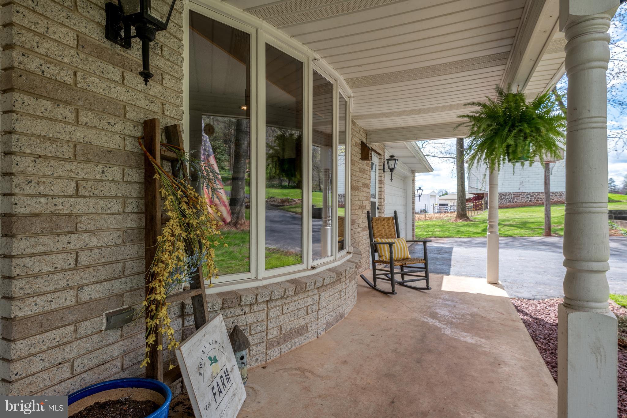2860 Blackberry Road Dover, PA 17315 - Photo 4 of 56 Gallery Image 4