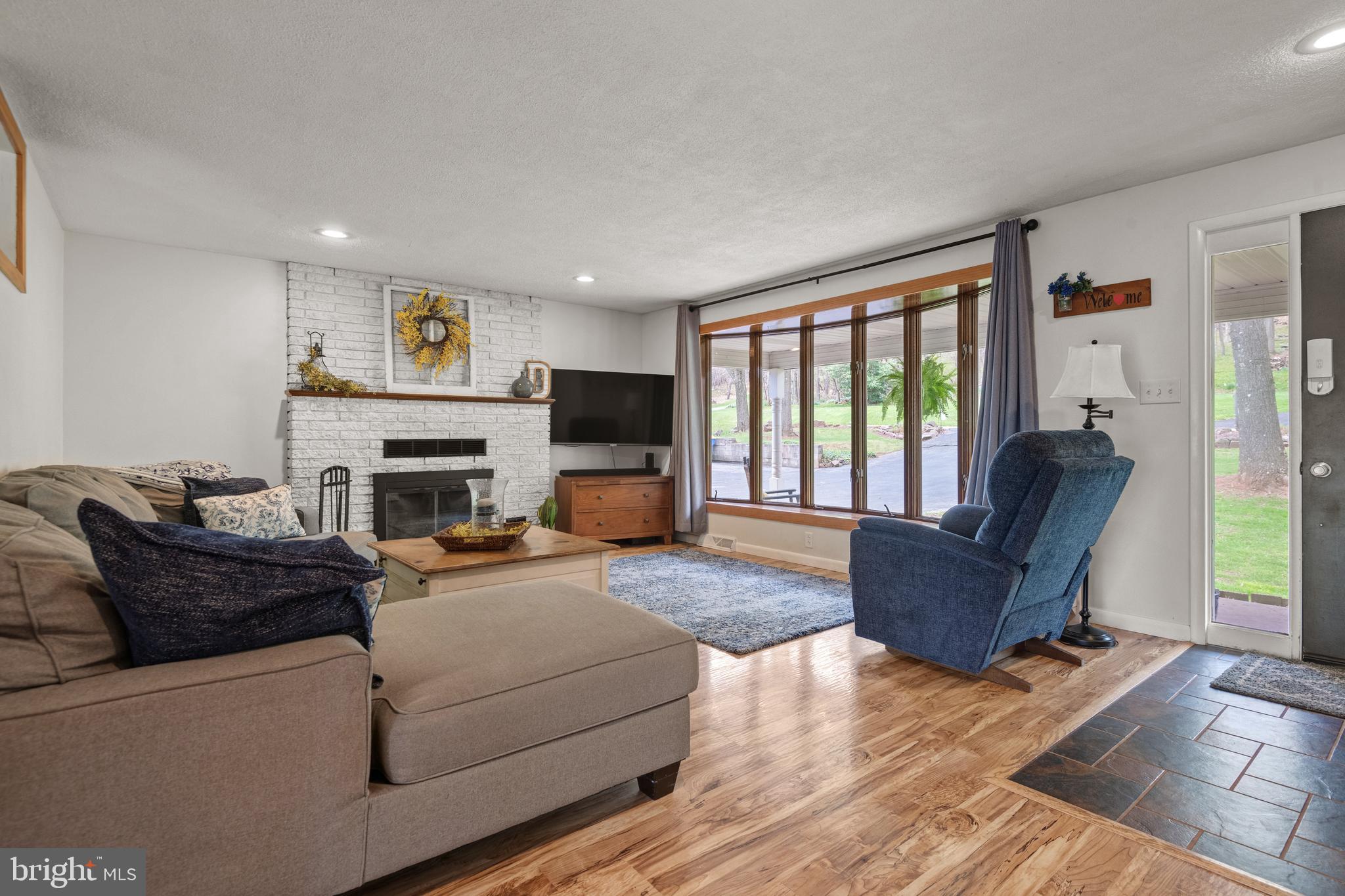 2860 Blackberry Road Dover, PA 17315 - Photo 7 of 56 Gallery Image 7