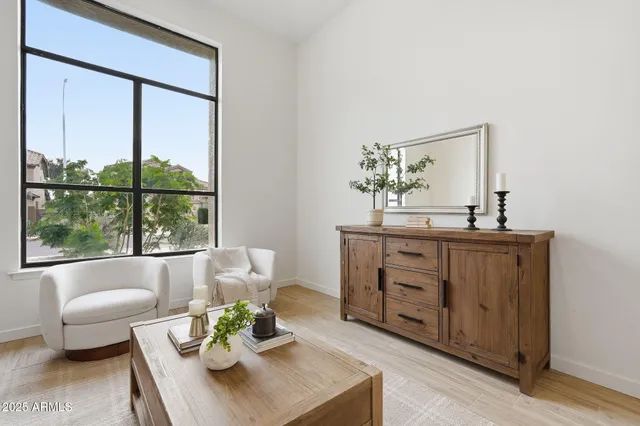 $900,000 | 4224 West Harrison Street, Chandler, AZ 85226