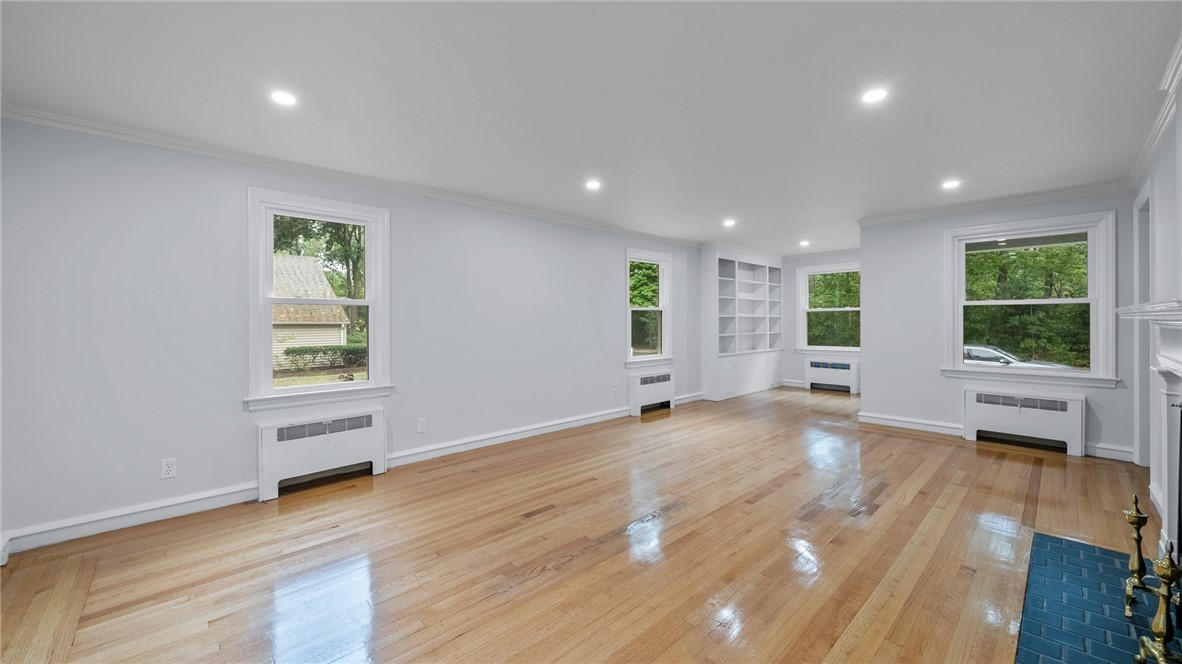 80 Alexander McGregor Road Pawtucket, RI 02861 - Photo 33 of 42 Gallery Image 33