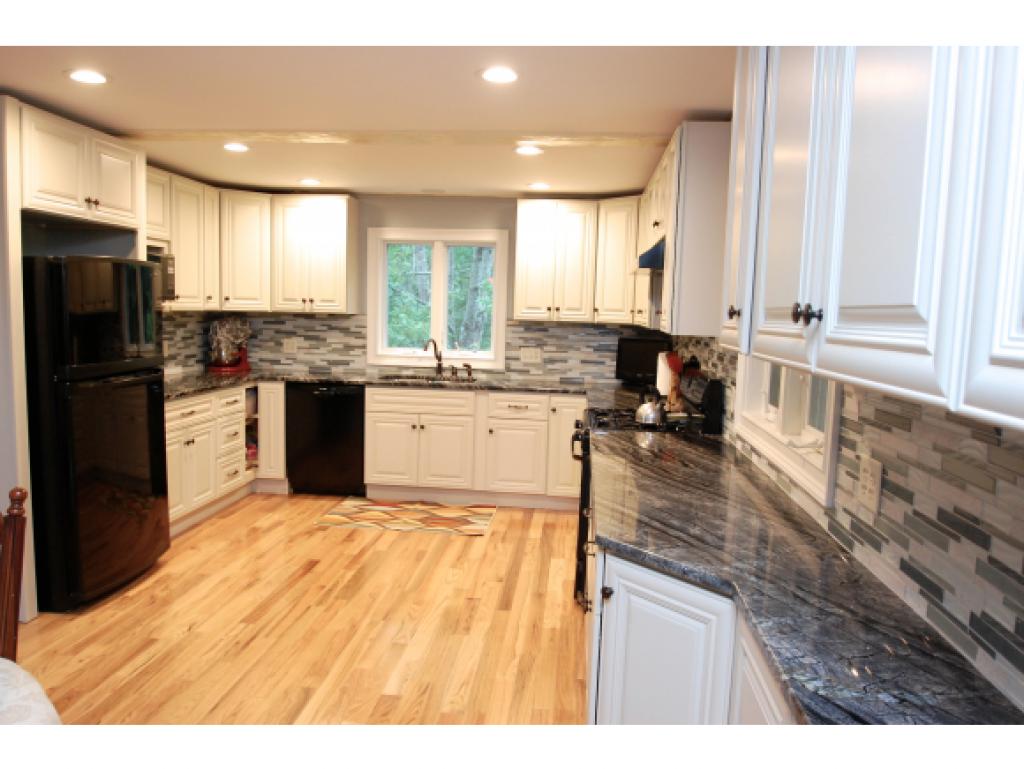 179 Tirrell Hill Road Goffstown, NH 03045 - Photo 5 of 35 Gallery Image 5