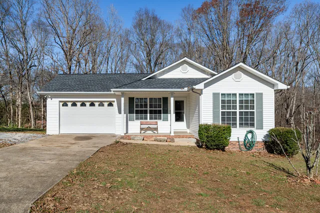 $315,000 | 3117 Country Drive, Centerville, TN 37033