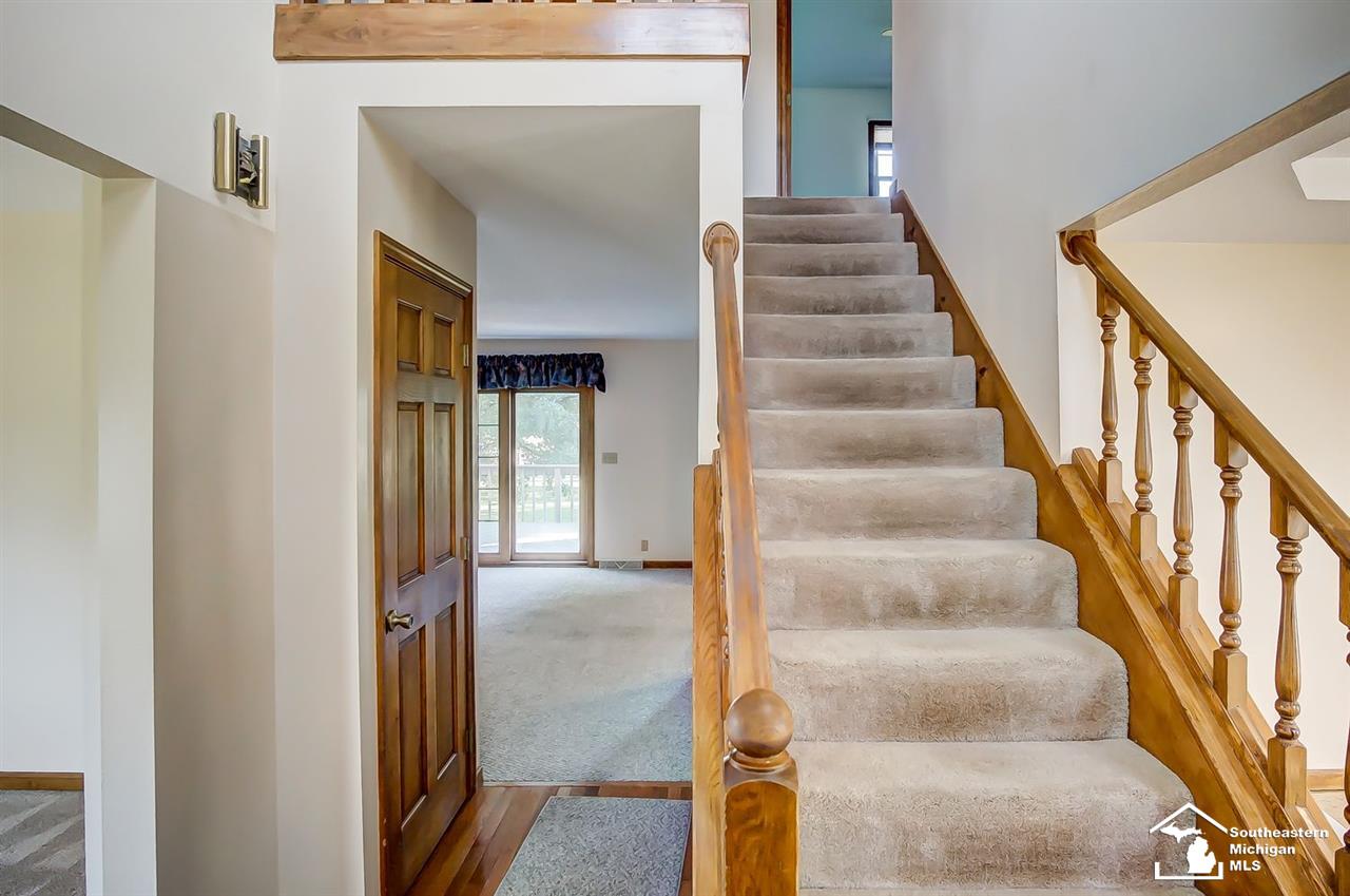 11047 Jackman Road Temperance, MI 48182 - Photo 8 of 50