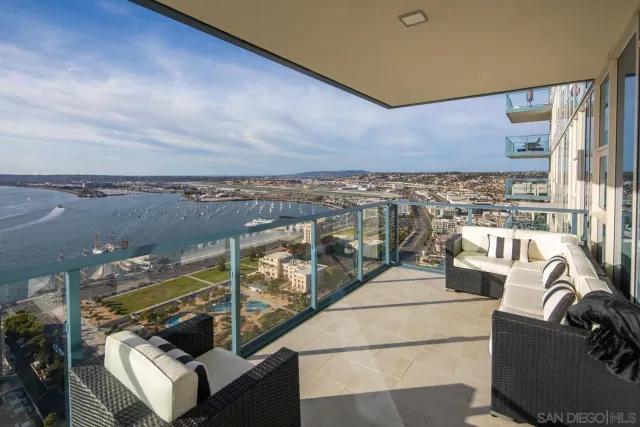 $11,000 | 1388 Kettner Boulevard, Unit 3405, San Diego, CA 92101