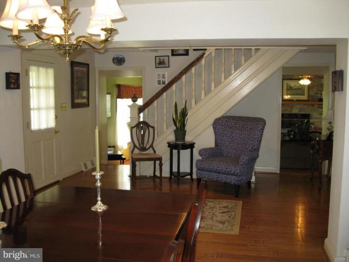 15257 Dover Road Butler, MD 21023 - Photo 16 of 30 Staircase