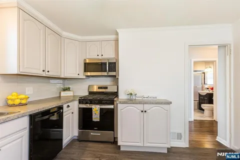 $499,000 | 50 Ridge Avenue, Bloomfield, NJ 07003