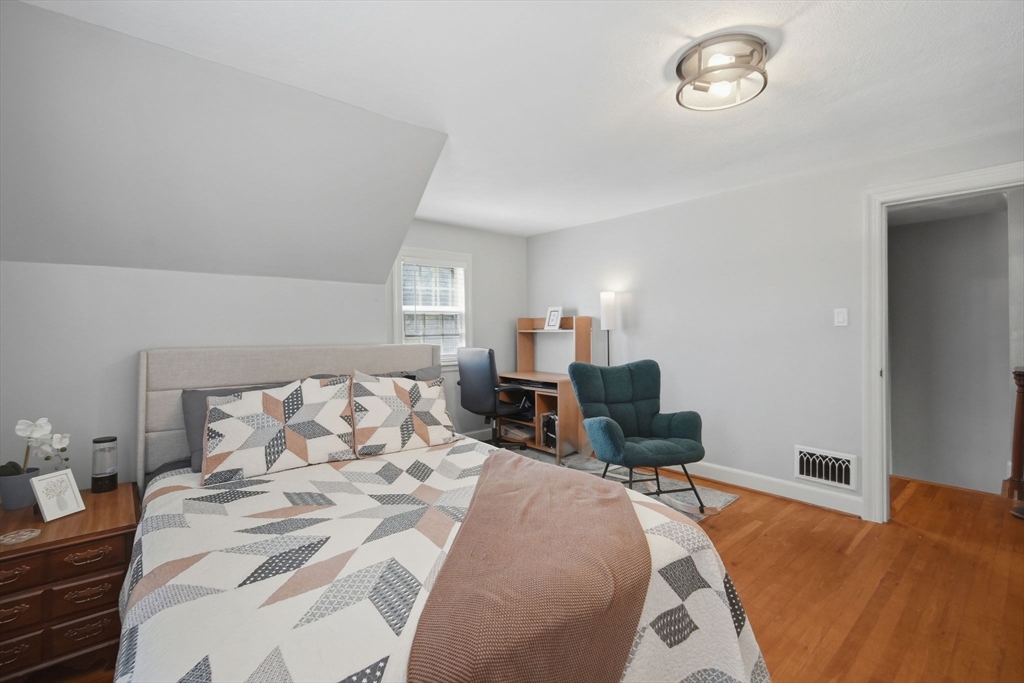 106 Springfield Street Wilbraham, MA 01095 - Photo 25 of 39