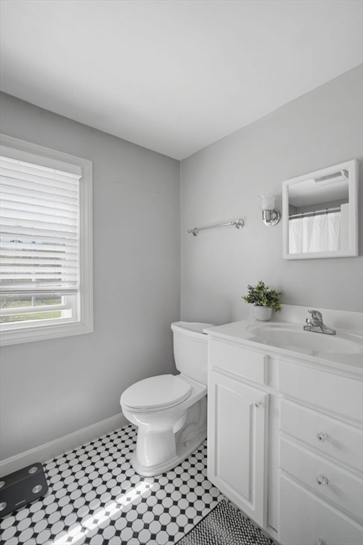 106 Springfield Street Wilbraham, MA 01095 - Photo 29 of 39