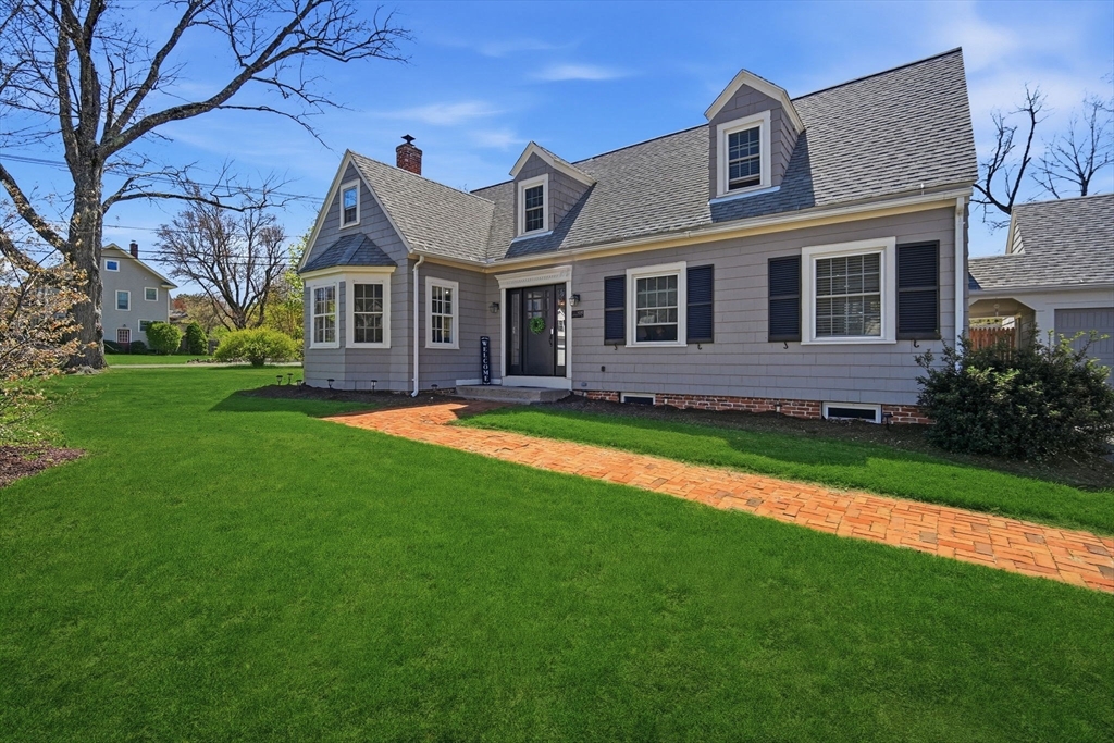 106 Springfield Street Wilbraham, MA 01095 - Photo 3 of 39