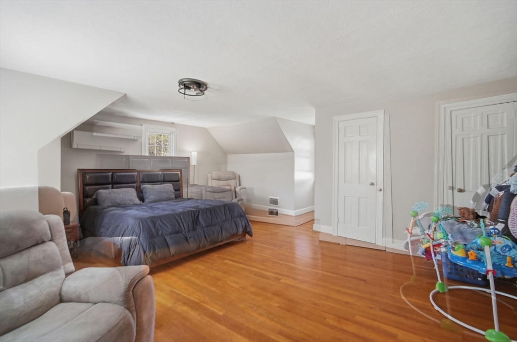 106 Springfield Street Wilbraham, MA 01095 - Photo 31 of 39