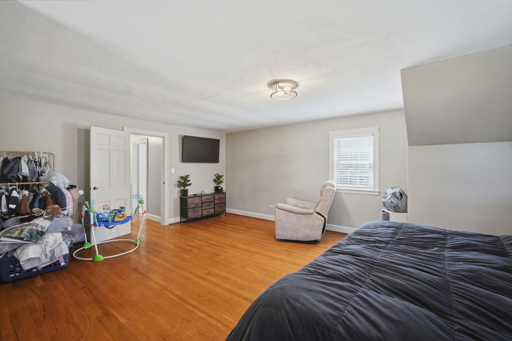 106 Springfield Street Wilbraham, MA 01095 - Photo 33 of 39