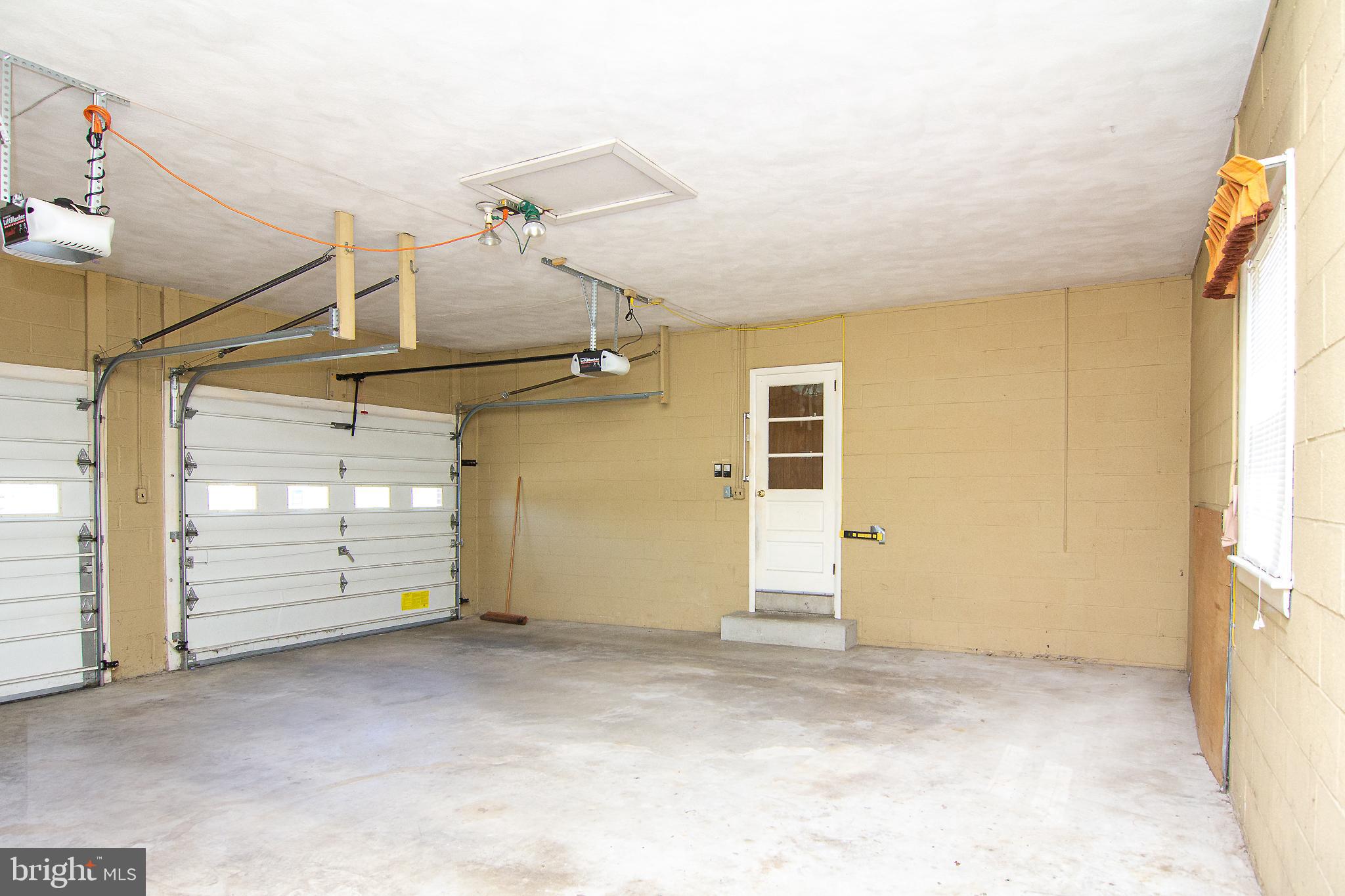 50 Ruel Avenue Hanover, PA 17331 - Photo 26 of 30 2 Car Attached Garage
