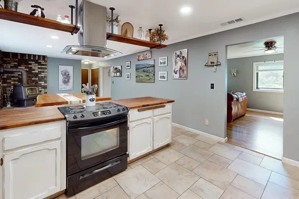 $669,000 | 7005 Cross Star Trail, Marysville, CA 95901