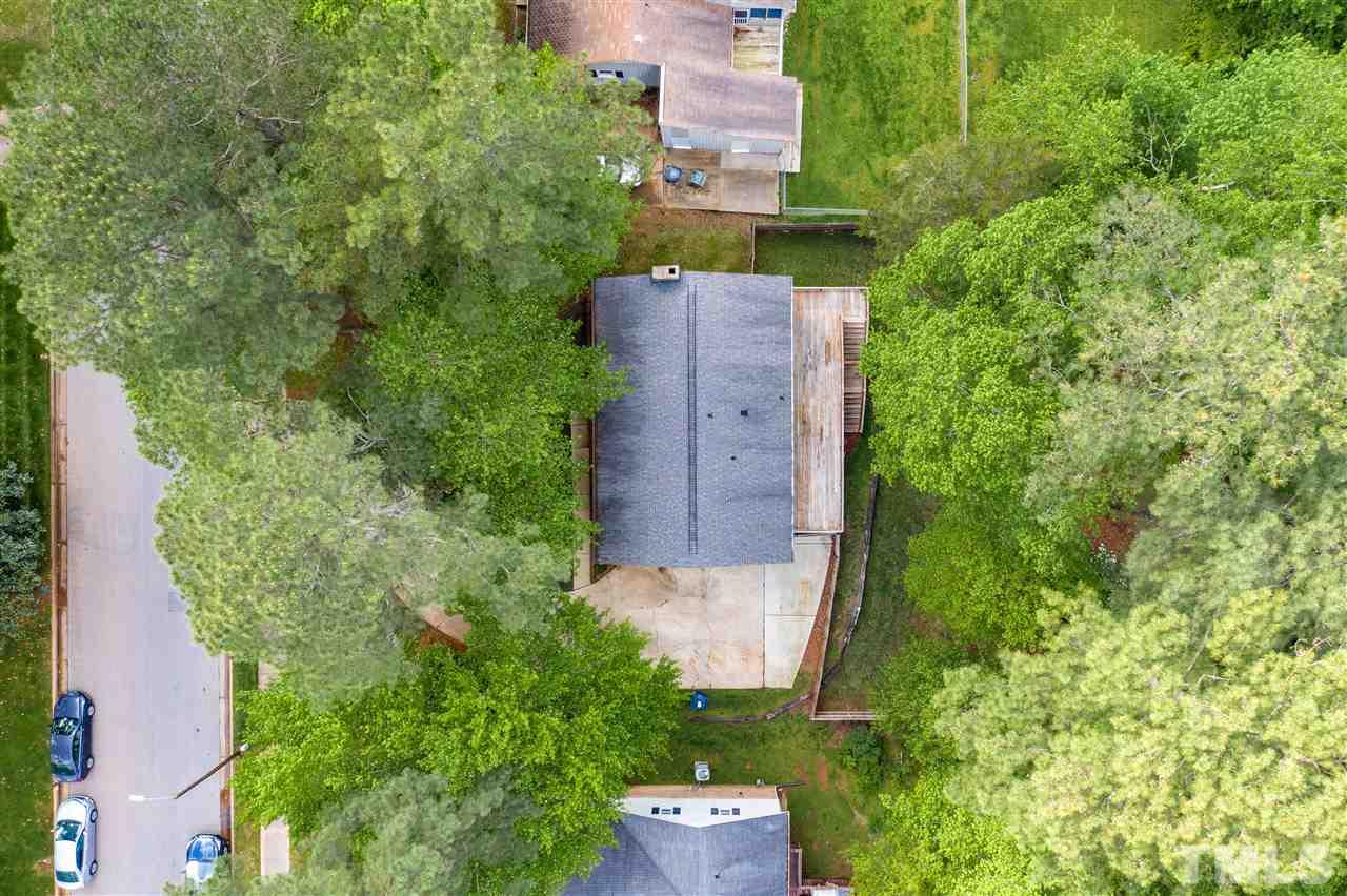 4320 Pickwick Drive Raleigh, NC 27613 - Photo 8 of 29