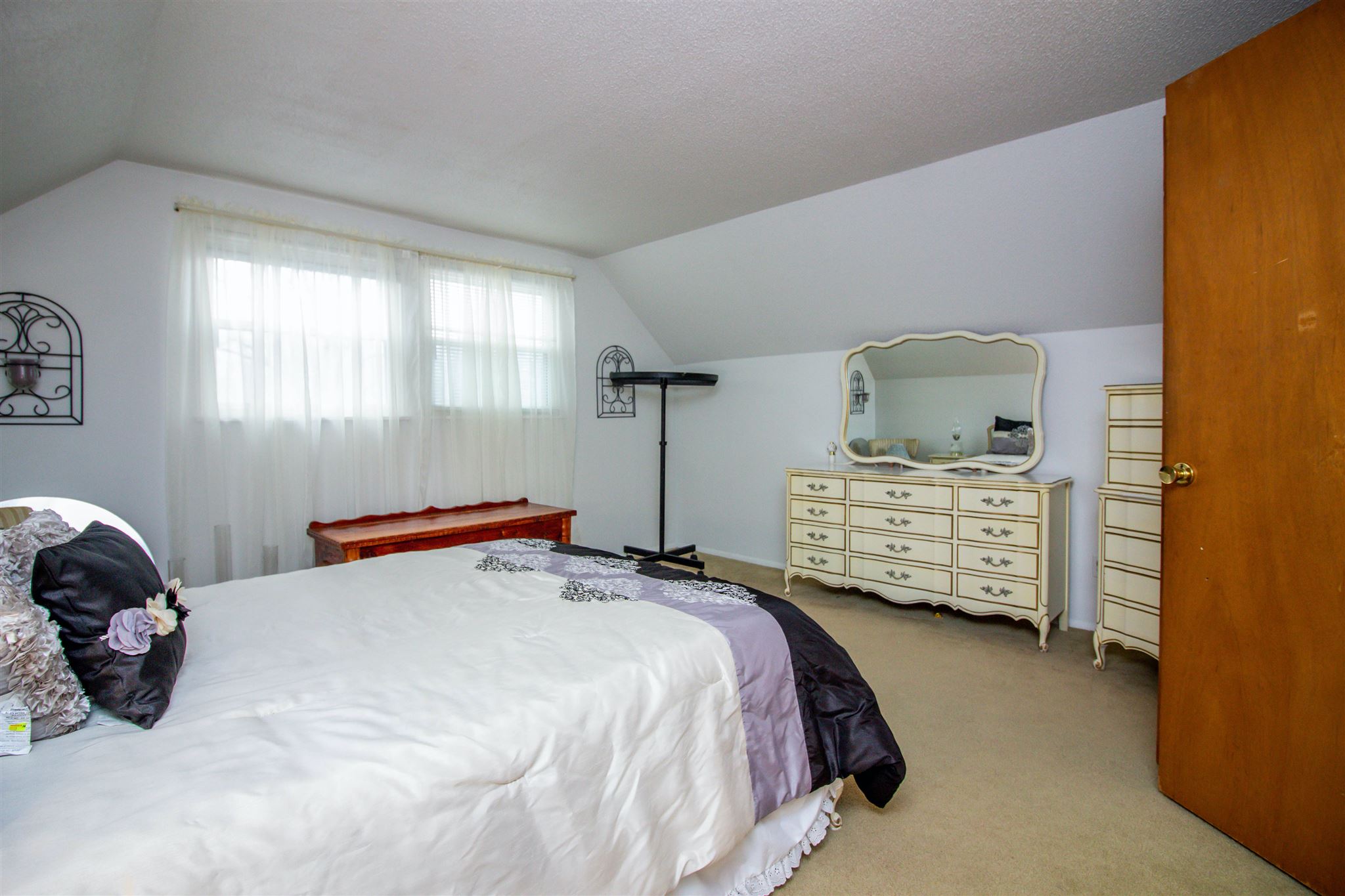 2209 Maplewood Road Fort Wayne, IN 46819 - Photo 19 of 35