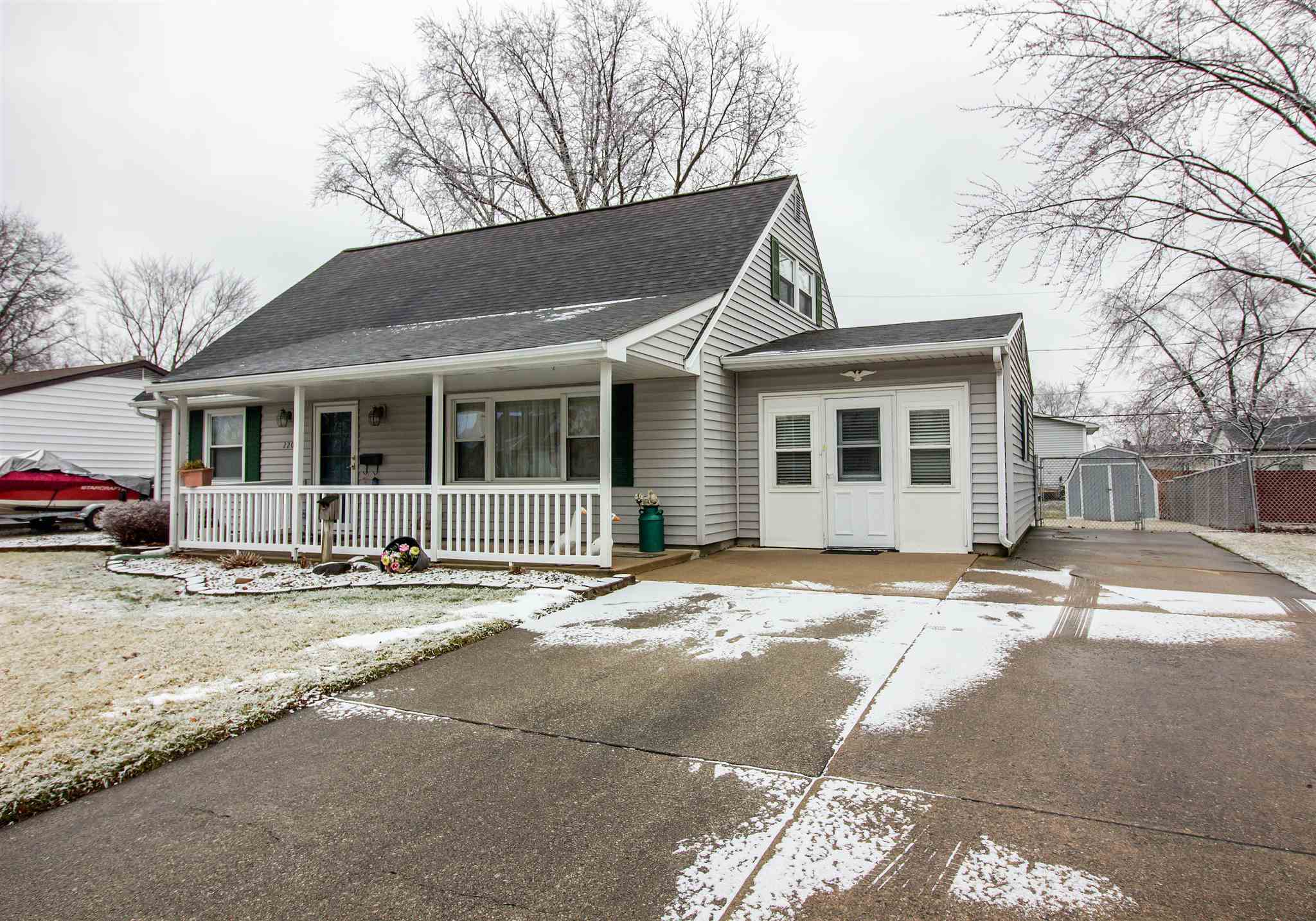 2209 Maplewood Road Fort Wayne, IN 46819 - Photo 3 of 35