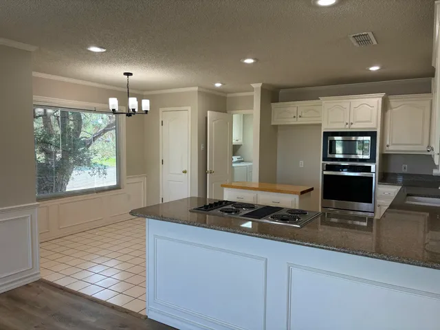 $378,000 | 3 North Rim Road, Ransom Canyon, TX 79366