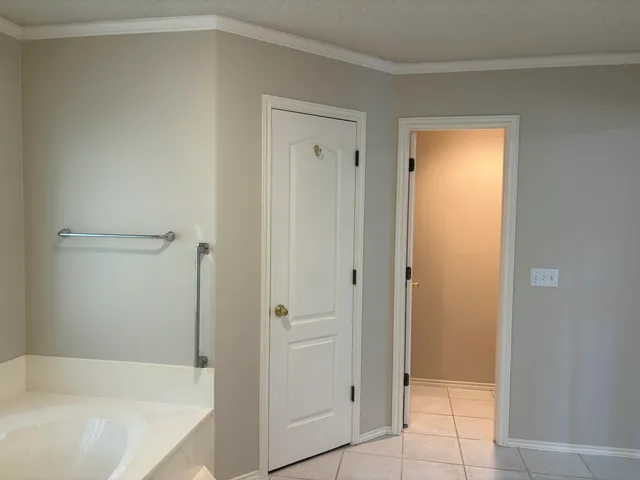 $378,000 | 3 North Rim Road, Ransom Canyon, TX 79366