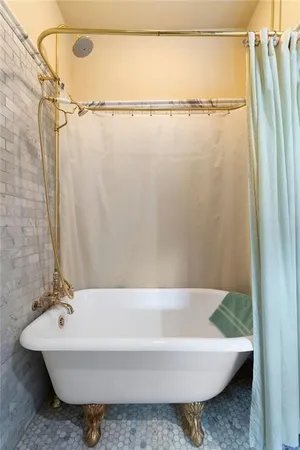 $1,845,000 | 75 Rivercreek Crossing, Kingston, GA 30145