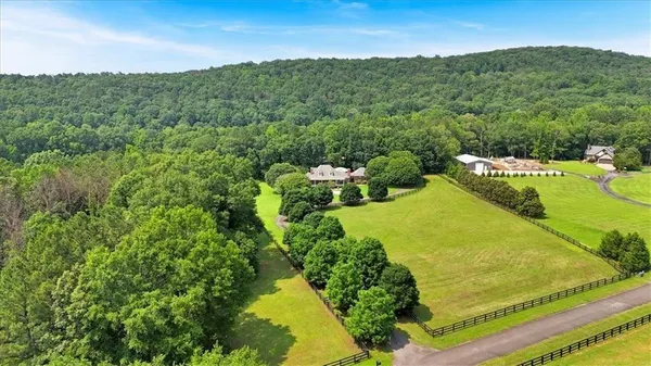 $1,845,000 | 75 Rivercreek Crossing, Kingston, GA 30145