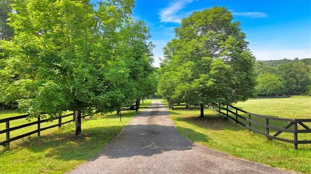 $1,895,000 | 75 Rivercreek Crossing, Kingston, GA 30145