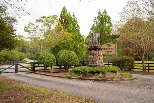$1,845,000 | 75 Rivercreek Crossing, Kingston, GA 30145