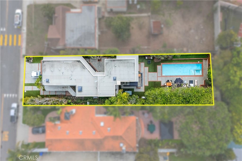 341 S Meadows Manhattan Beach, CA 90266 - Photo 45 of 50 a view of swimming pool with a yard